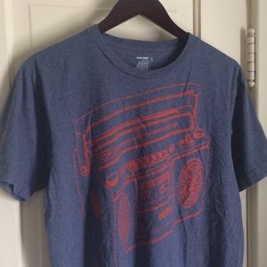 🎉 3 for $15 Old Navy T-shirt